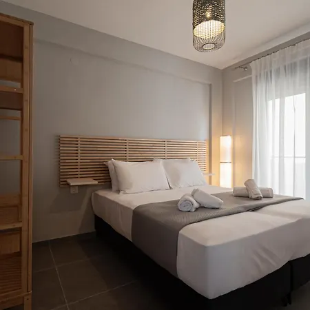 Aurora Luxury Néa Mudaniá