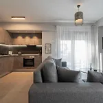Aurora Luxury Apartment Nea Moudania