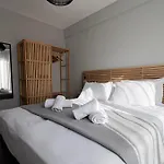 Apartment Aurora Luxury Nea Moudania